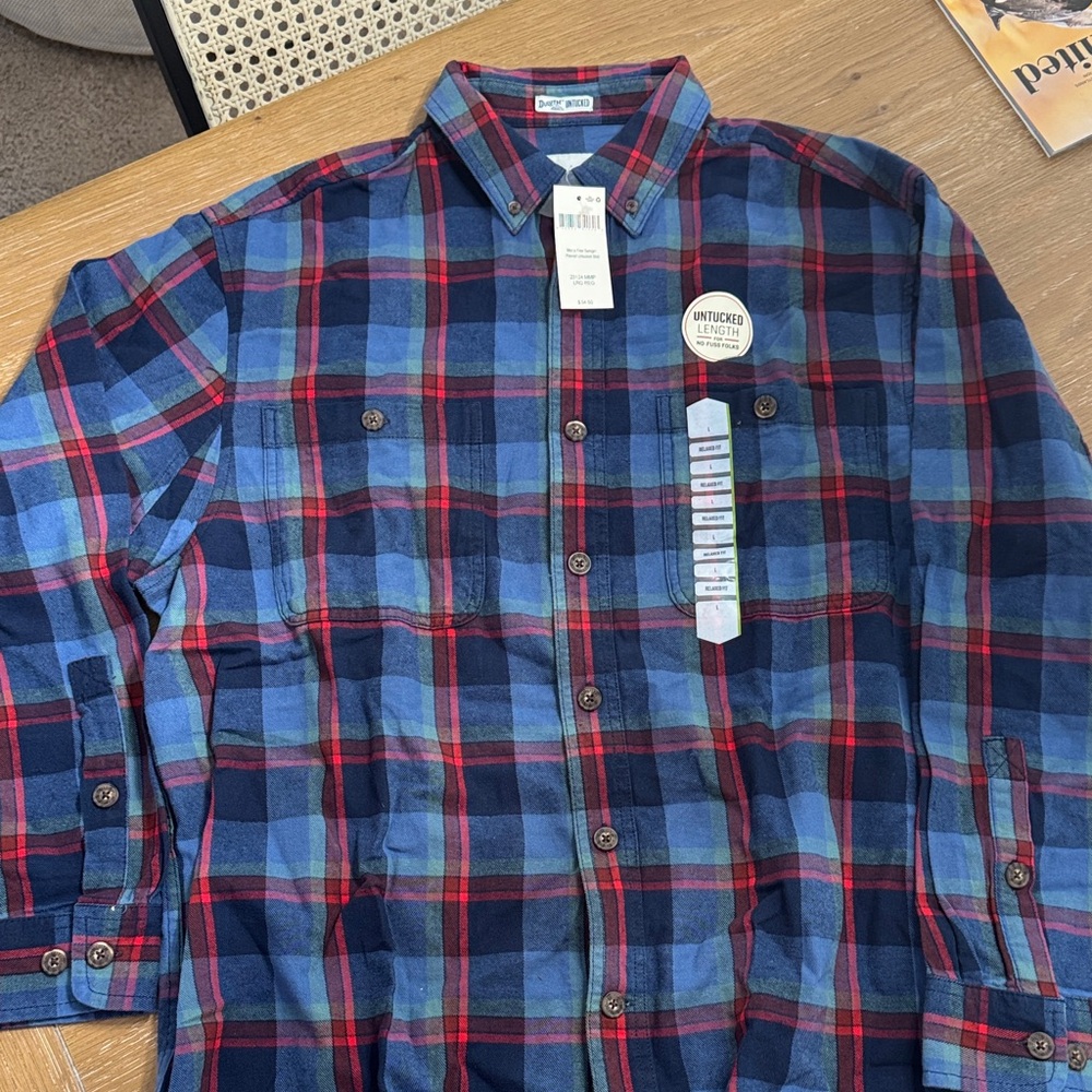 Duluth Men's Navy and Red Checkered Shirt